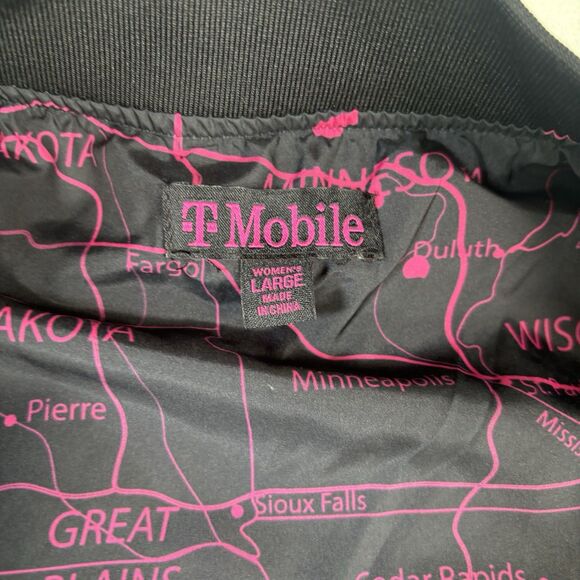 T-Mobile Women’s Bomber Jacket Sz L Black Pink Zip Pockets Employee Lining EUC - Picture 2 of 7